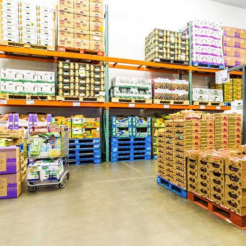 RHF Depuis 1995, Périgord Farine – Minoterie Allafort a mis au point une gamme de produits professionnels dans des conditionnements spécifiques et adaptés.
